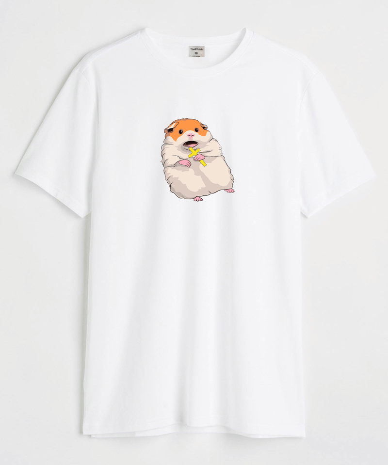 Scared Hamster - Round Neck T-shirt