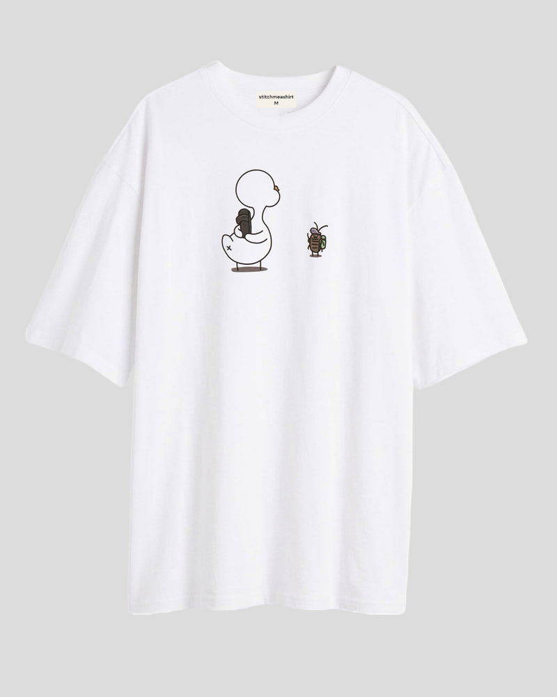 Duck vs bee - Oversized T-shirt
