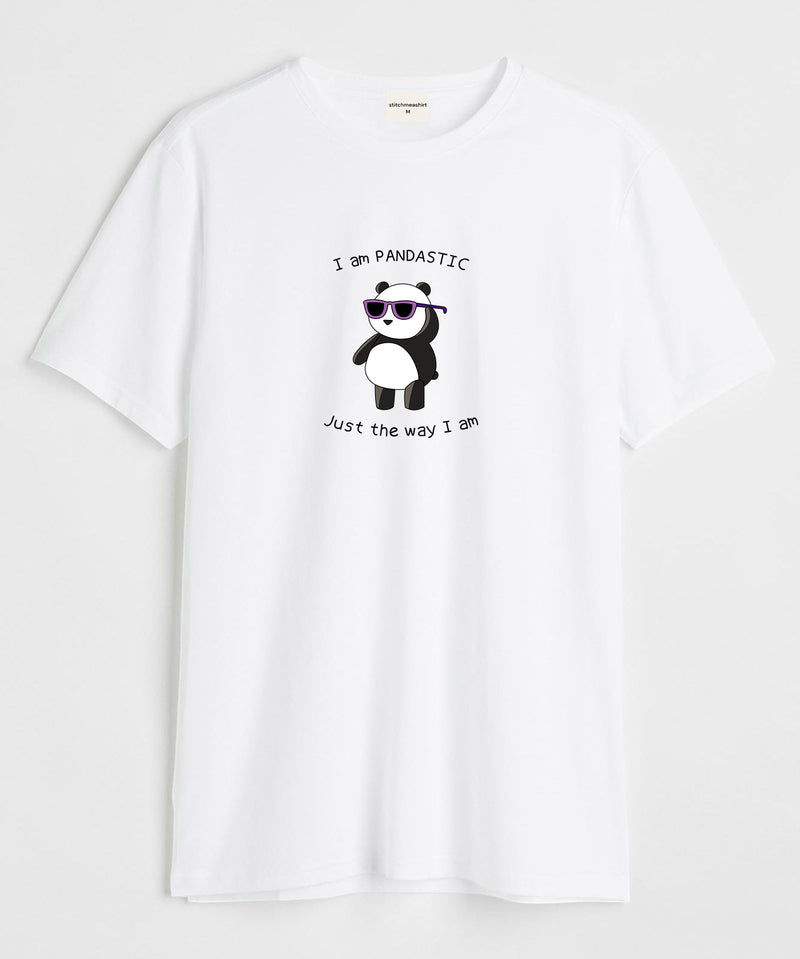 I am pandastic - Round Neck T-shirt