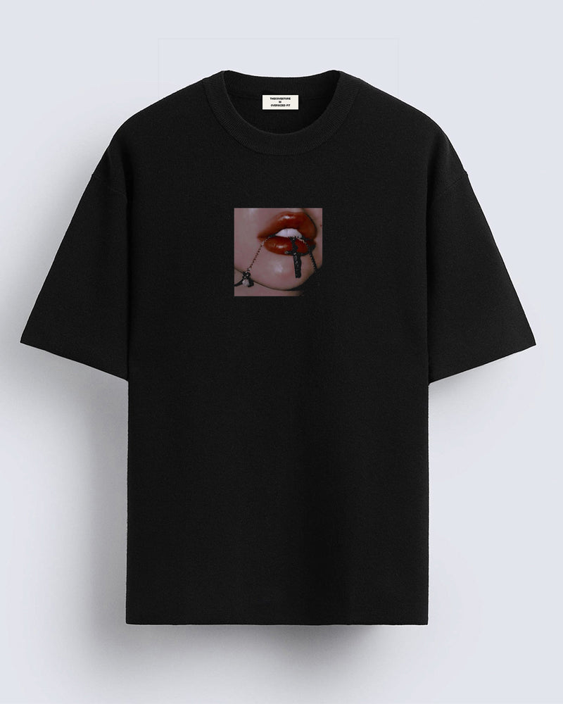 Red lips - Oversized T-shirt