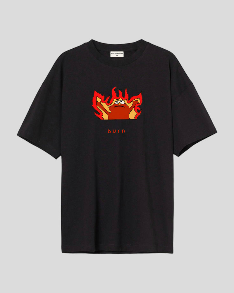 Burn cartoon - Oversized T-shirt